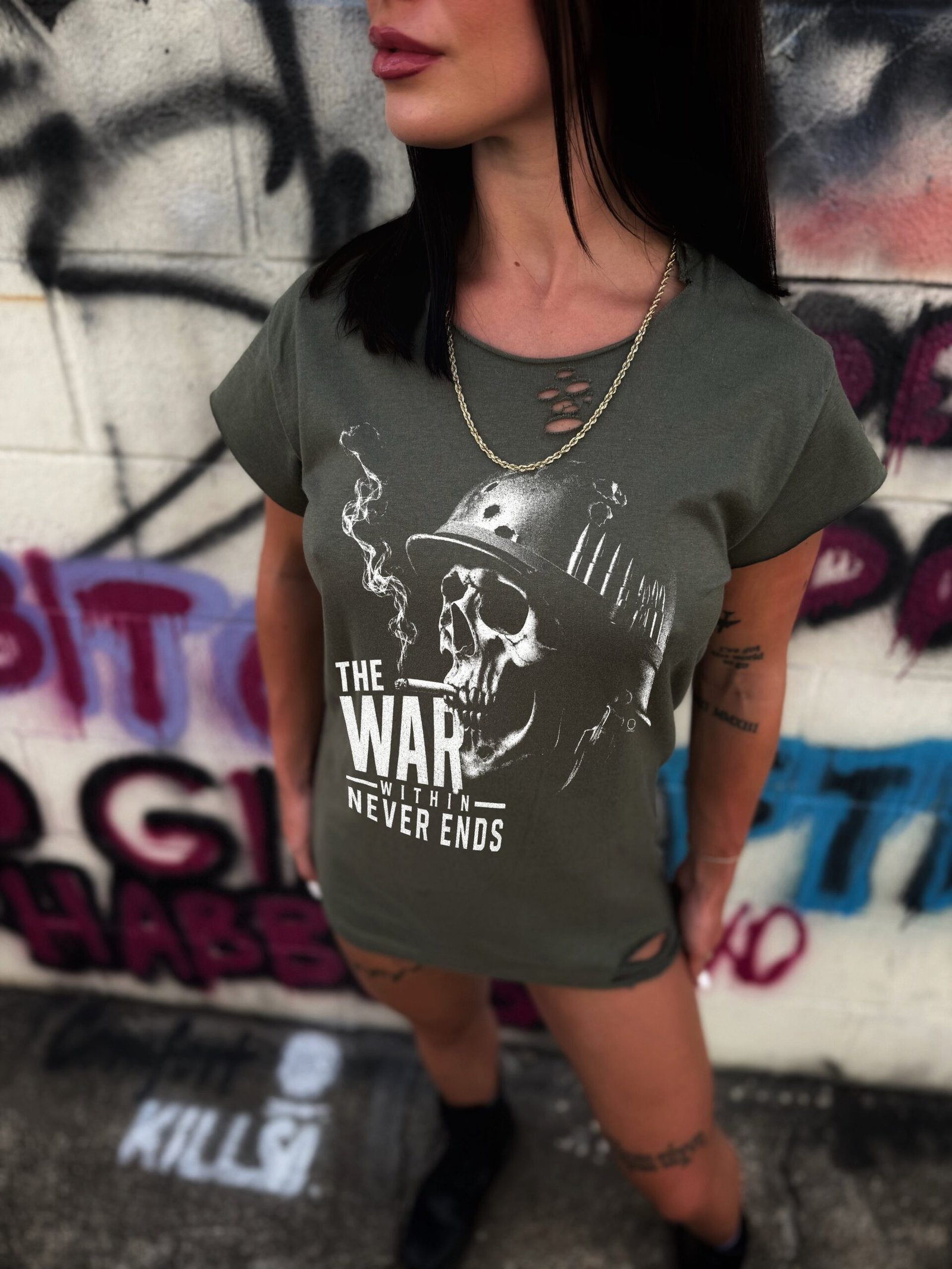 THE WAR ROAD RASH MUSCLE MILITARY GREEN TEE