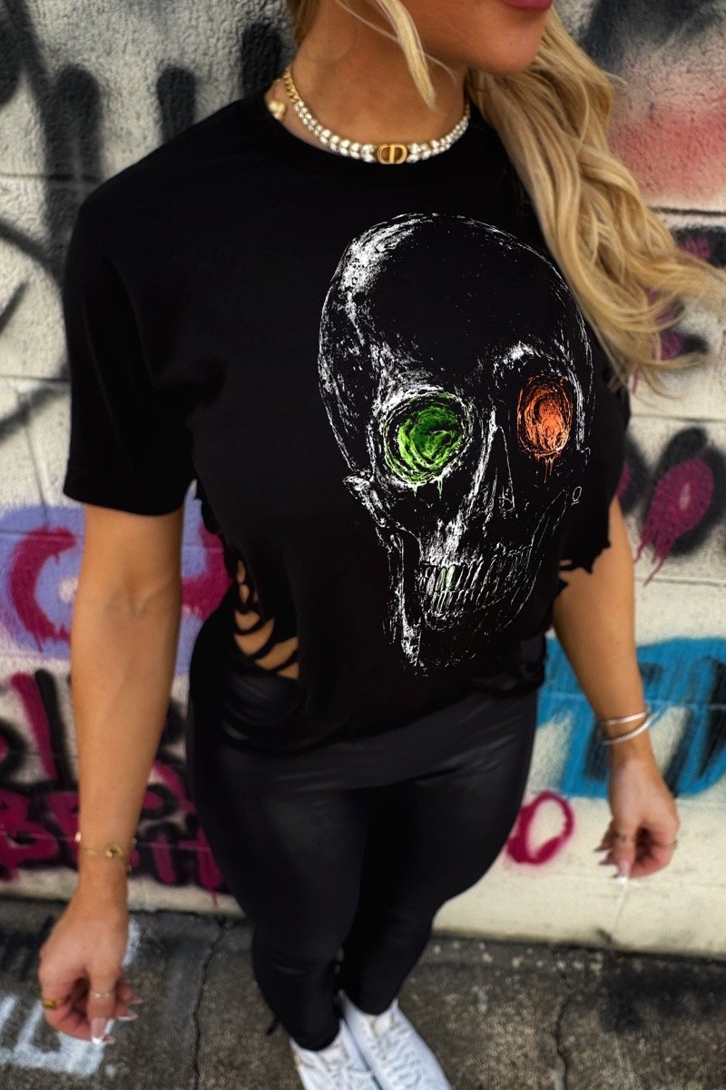 Women's graphic apparel